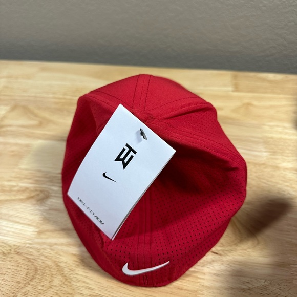 Nike TW Tiger Woods ADV Legacy 91 Flex Hat Red Black All Sizes S/M , M/L & L/XL - Picture 3 of 5